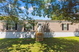 1511 Swanson Blvd, Fayetteville, TN 37334