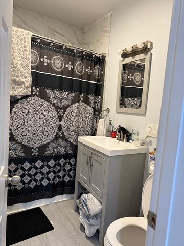 145 Eastern Ave, Worcester, MA 01605