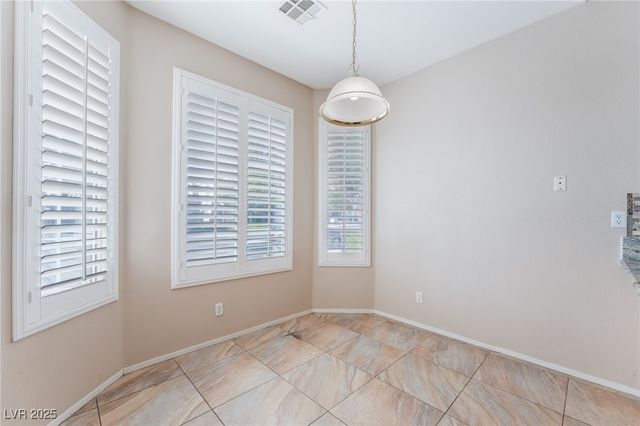 7908 Constantinople Avenue, Las Vegas, NV 89129