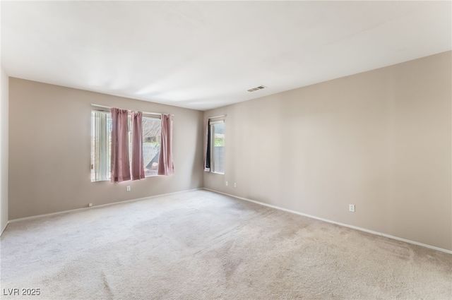 7908 Constantinople Avenue, Las Vegas, NV 89129