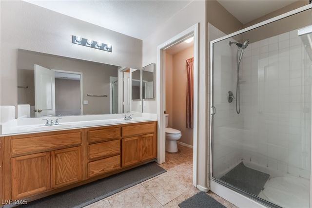 7908 Constantinople Avenue, Las Vegas, NV 89129