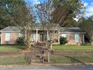 616 5th Street NW, Attalla, AL 35954