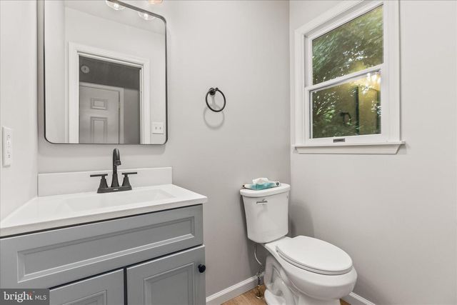 515 BASEHOAR SCHOOL RD, Littlestown, PA 17340