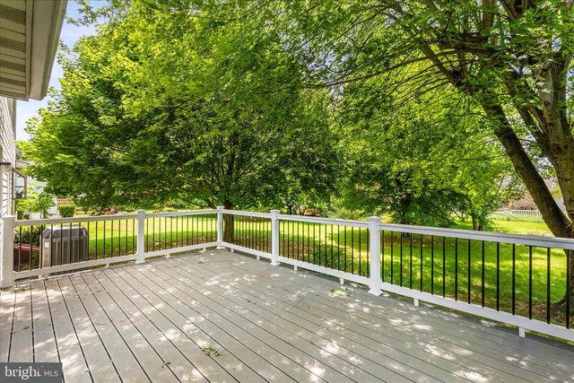 515 BASEHOAR SCHOOL RD, Littlestown, PA 17340