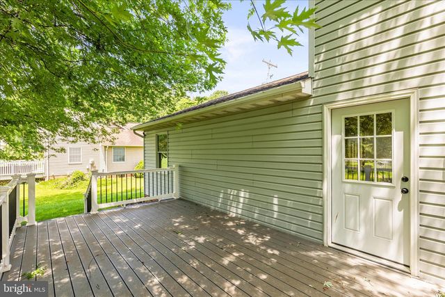 515 BASEHOAR SCHOOL RD, Littlestown, PA 17340