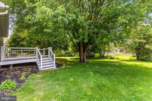 515 BASEHOAR SCHOOL RD, Littlestown, PA 17340