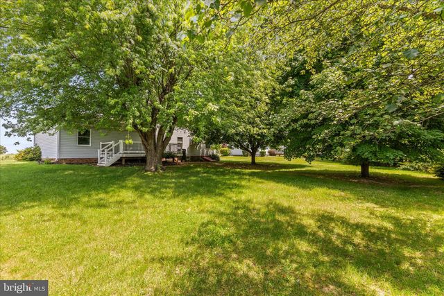 515 BASEHOAR SCHOOL RD, Littlestown, PA 17340