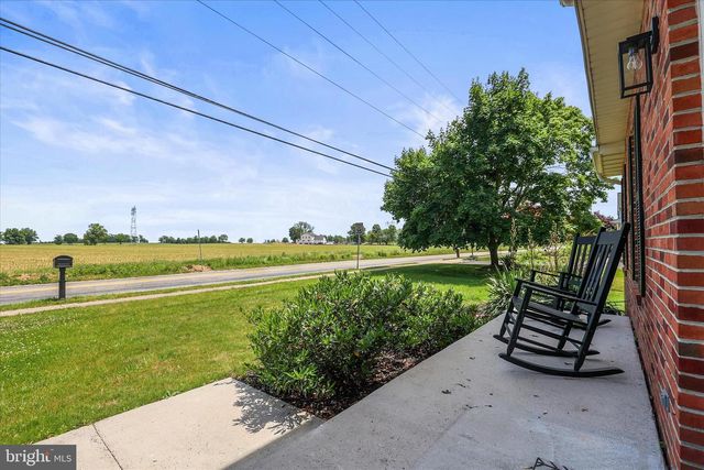 515 BASEHOAR SCHOOL RD, Littlestown, PA 17340