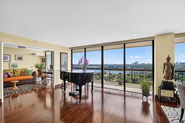 1900 Consulate Place 1603, West Palm Beach, FL 33401