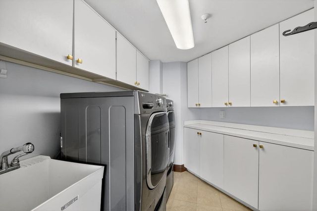 1900 Consulate Place 1603, West Palm Beach, FL 33401