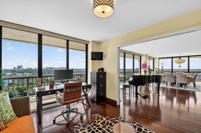 1900 Consulate Place 1603, West Palm Beach, FL 33401