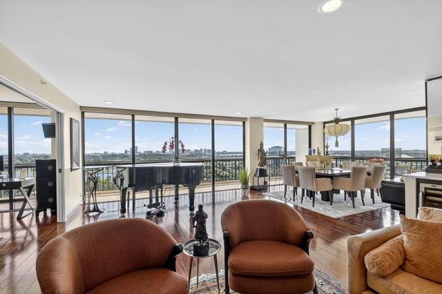 1900 Consulate Place 1603, West Palm Beach, FL 33401