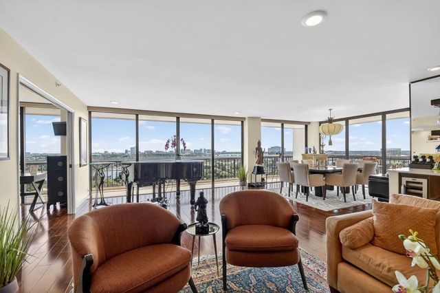 1900 Consulate Place 1603, West Palm Beach, FL 33401