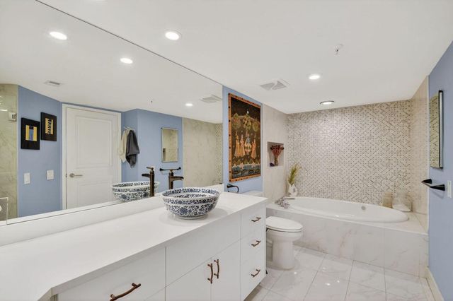 1900 Consulate Place 1603, West Palm Beach, FL 33401