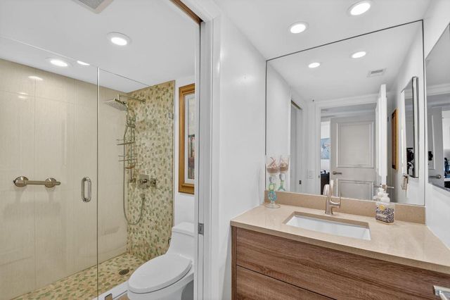 1900 Consulate Place 1603, West Palm Beach, FL 33401