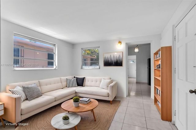 670 E 45th St, Hialeah, FL 33013