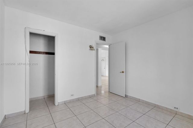 670 E 45th St, Hialeah, FL 33013