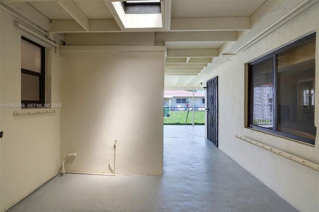 670 E 45th St, Hialeah, FL 33013