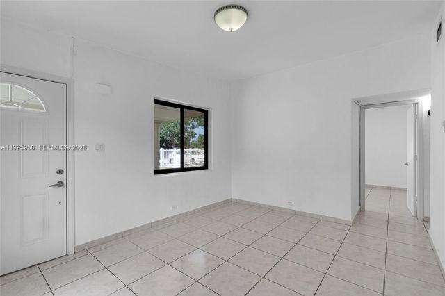 670 E 45th St, Hialeah, FL 33013