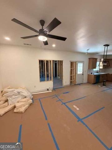 172 Llewellyn Street, Clarkesville, GA 30523