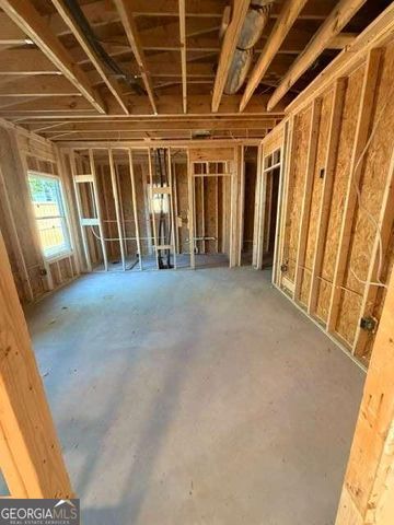 172 Llewellyn Street, Clarkesville, GA 30523