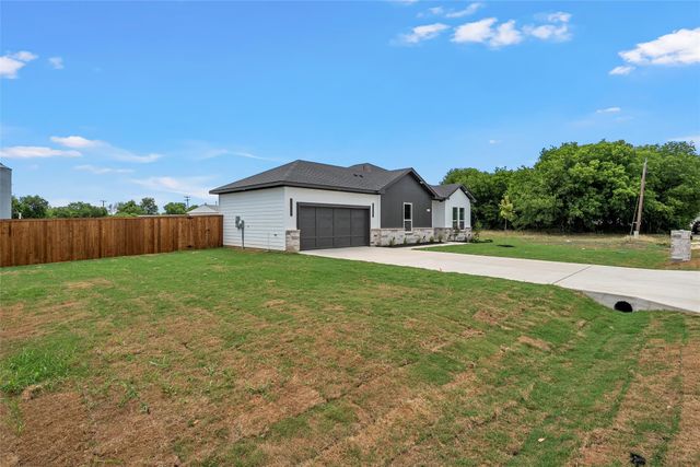 430 S Church Street, Hillsboro, TX 76645