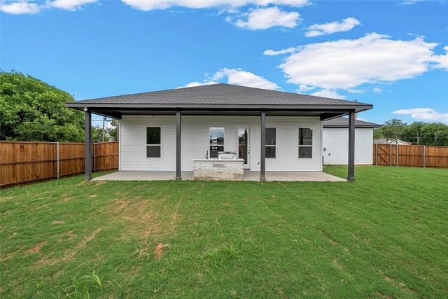 430 S Church Street, Hillsboro, TX 76645