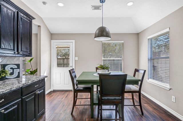 6754 River Ridge Lane, Dickinson, TX 77539