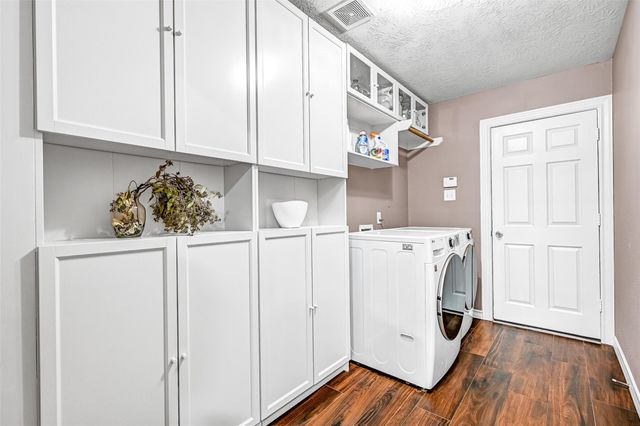 6754 River Ridge Lane, Dickinson, TX 77539