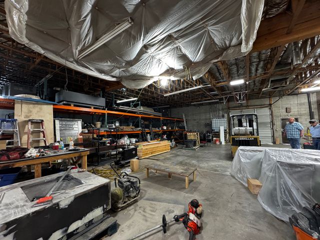 2170 S 3600 ST, West Valley City, UT 84119