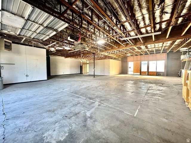 2170 S 3600 ST, West Valley City, UT 84119
