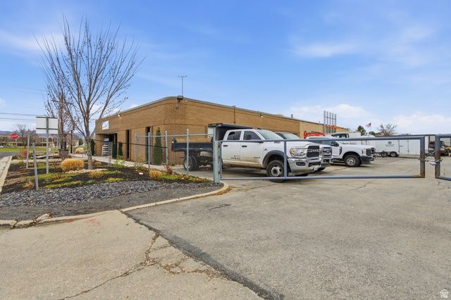 2170 S 3600 ST, West Valley City, UT 84119