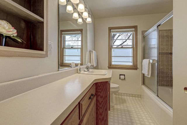 1312 GLENVIEW AVENUE, Kaukauna, WI 54130