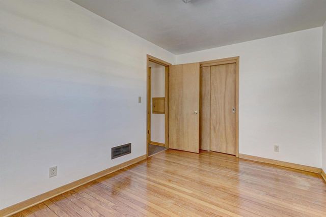 1312 GLENVIEW AVENUE, Kaukauna, WI 54130