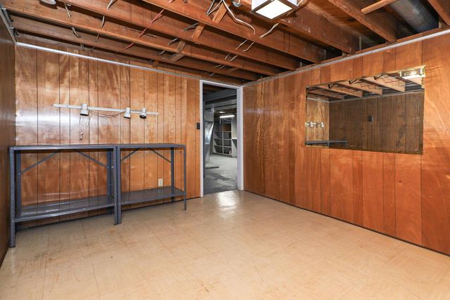 1312 GLENVIEW AVENUE, Kaukauna, WI 54130