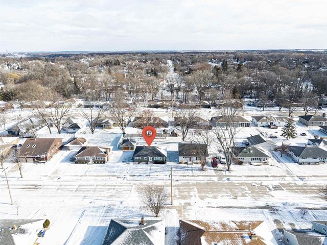 1312 GLENVIEW AVENUE, Kaukauna, WI 54130