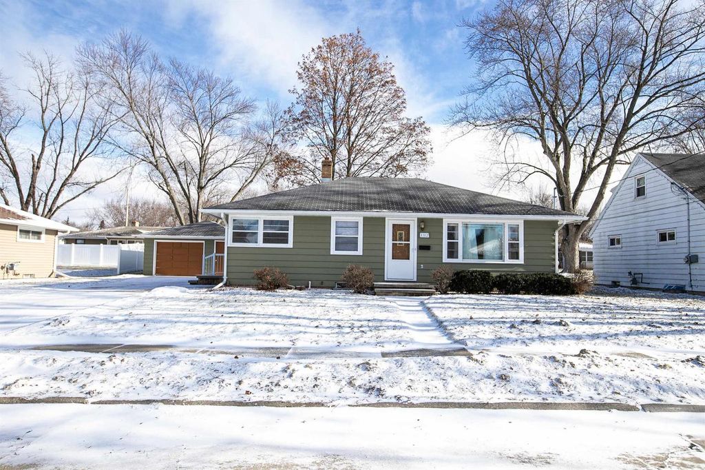 1312 GLENVIEW AVENUE, Kaukauna, WI 54130