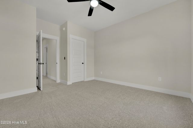303 Starboard Cove, Sneads Ferry, NC 28460