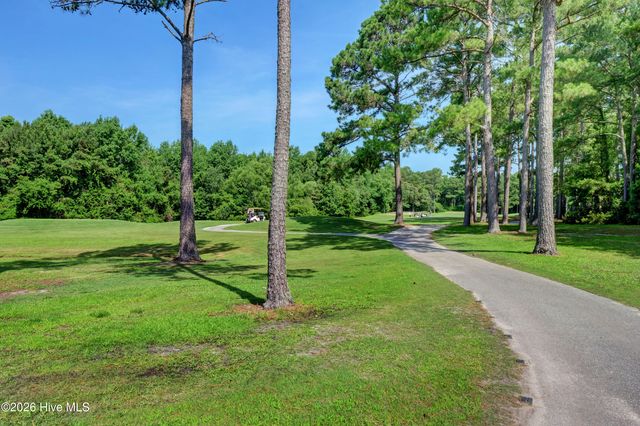 303 Starboard Cove, Sneads Ferry, NC 28460