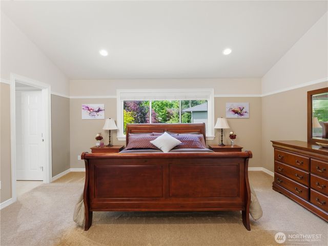 2320 248th Avenue SE, Sammamish, WA 98075