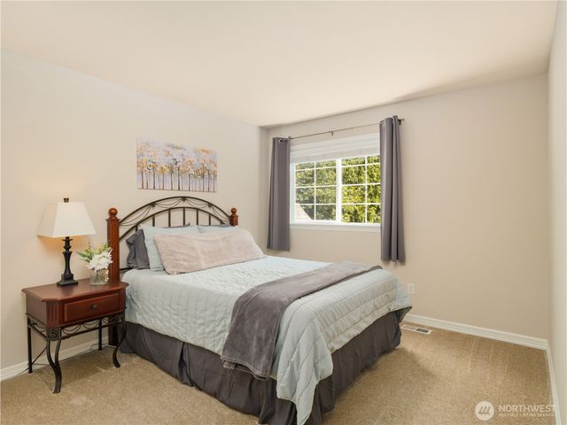 2320 248th Avenue SE, Sammamish, WA 98075