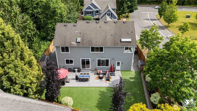 2320 248th Avenue SE, Sammamish, WA 98075