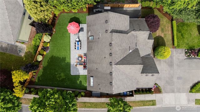 2320 248th Avenue SE, Sammamish, WA 98075