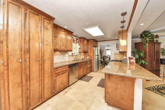 20281 N Hillcrest Drive, Porter, TX 77365