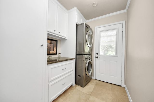 20281 N Hillcrest Drive, Porter, TX 77365