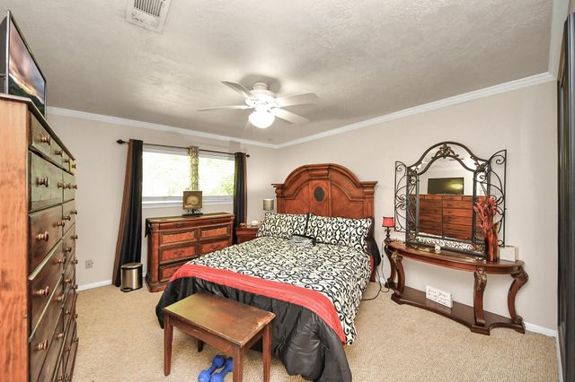 20281 N Hillcrest Drive, Porter, TX 77365