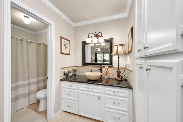 20281 N Hillcrest Drive, Porter, TX 77365