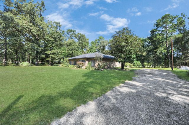 20281 N Hillcrest Drive, Porter, TX 77365