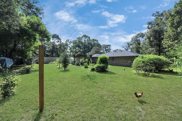 20281 N Hillcrest Drive, Porter, TX 77365