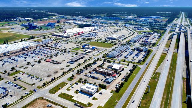 20281 N Hillcrest Drive, Porter, TX 77365